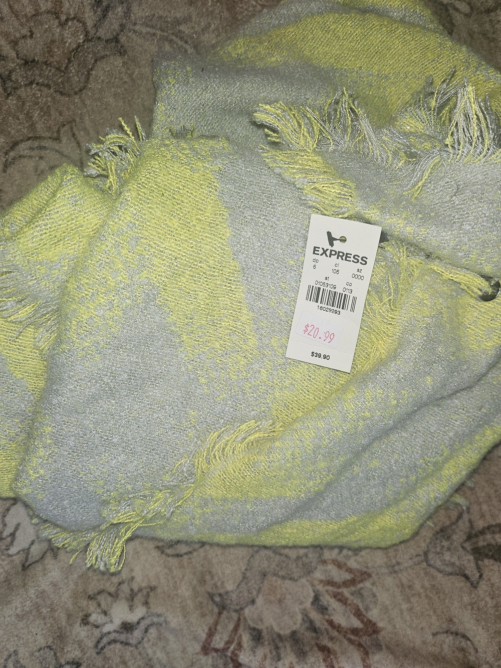 Express Fringed Two-Tone Scarf in Yellow and Gray